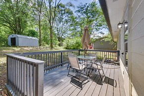 Athens Home w/ Deck - Near Sanford Stadium!