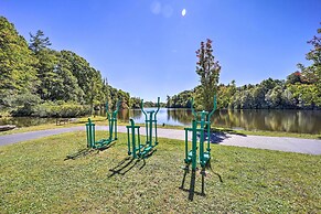 Lake & Pool Access: Spacious Home in Newland