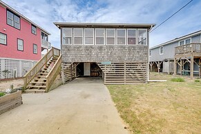 Updated Kitty Hawk Semi-oceanfront w/ Ocean Views