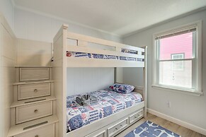 Updated Kitty Hawk Semi-oceanfront w/ Ocean Views