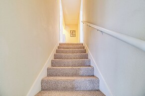 Half-mi to Grand Lake: Townhome w/ Hot Tub