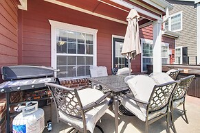 Half-mi to Grand Lake: Townhome w/ Hot Tub