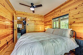 Creekside Cabin Retreat w/ Private Deck in Payson