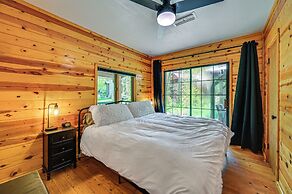 Creekside Cabin Retreat w/ Private Deck in Payson