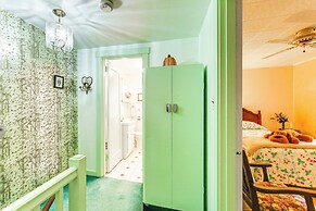 Charming West Mifflin House - 3 Mi to Kennywood!