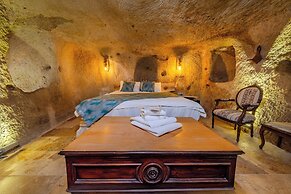Lubberona Cave Cappadocia