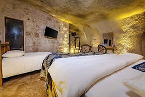 Lubberona Cave Cappadocia