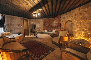 Lubberona Cave Cappadocia