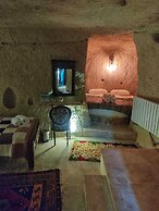 Lubberona Cave Cappadocia