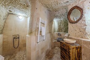 Lubberona Cave Cappadocia