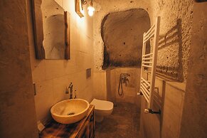 Lubberona Cave Cappadocia