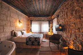 Lubberona Cave Cappadocia