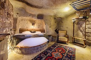Lubberona Cave Cappadocia