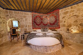 Lubberona Cave Cappadocia