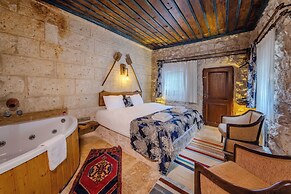 Lubberona Cave Cappadocia
