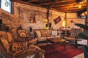 Lubberona Cave Cappadocia