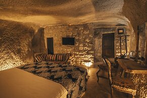 Lubberona Cave Cappadocia