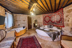 Lubberona Cave Cappadocia