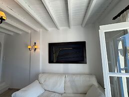 Elia Oasis 2 Bd Magic Villa w Sea Views