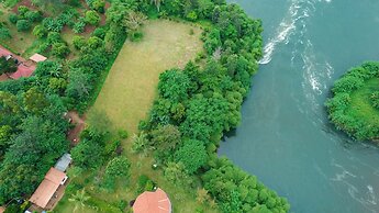 Nile Retreat - Luxury Villa in Jinja