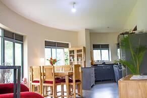 Nile Retreat - Luxury Villa in Jinja