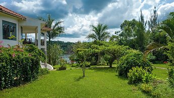 Nile Retreat - Luxury Villa in Jinja