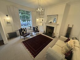 Centrally Located, Stunning 3bed 2bath, SE1