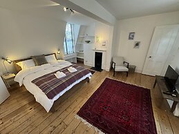 Centrally Located, Stunning 3bed 2bath, SE1