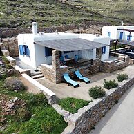 Seaside Bliss Tranquil Retreat on Kythnos Island