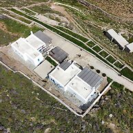 Seaside Bliss Tranquil Retreat on Kythnos Island