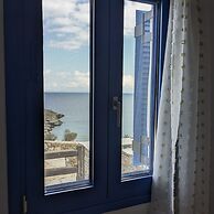 Seaside Bliss Tranquil Retreat on Kythnos Island