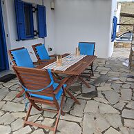 Seaside Bliss Tranquil Retreat on Kythnos Island