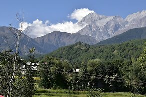 Aotel by Clarks Inn Palampur