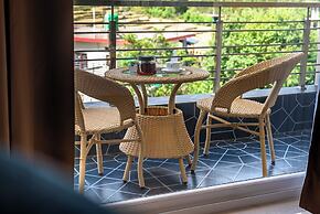 Aotel by Clarks Inn Palampur