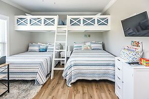 7020 Rookery 3 Someday Came Close to Beach two Pool Beach Amenities