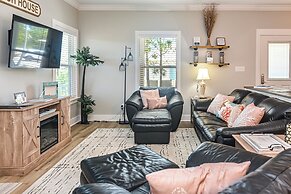 7020 Rookery 3 Someday Came Close to Beach two Pool Beach Amenities