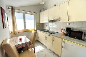 Beach House Apartments Vodice