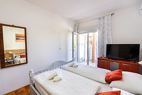 Beach House Apartments Vodice