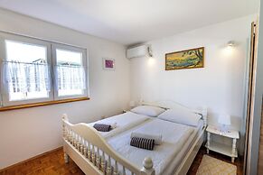 Beach House Apartments Vodice