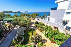 Beach House Apartments Vodice