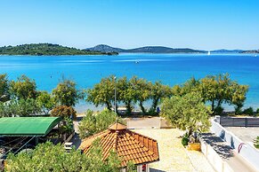 Beach House Apartments Vodice