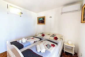 Beach House Apartments Vodice