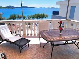 Beach House Apartments Vodice