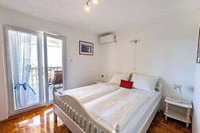 Beach House Apartments Vodice