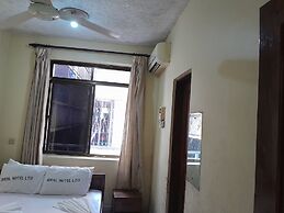 Hotel Ideal