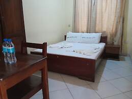 Hotel Ideal