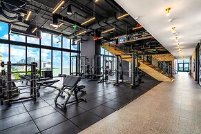 Apt with Bay View Near Bayfront Park