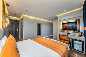 Bera Airport Hotel