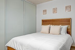 Otium Ideal Marina Getaway Balcony Parking