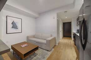 Spacious King Studio at Downtown Miami